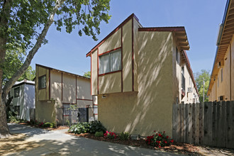 2315-2317 N St in Sacramento, CA - Building Photo - Building Photo