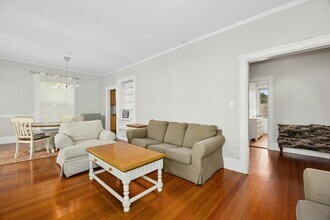 28 Stanton Rd in Brookline, MA - Building Photo - Building Photo