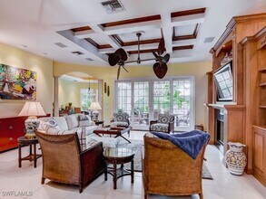 605 6th Ave N in Naples, FL - Building Photo - Building Photo