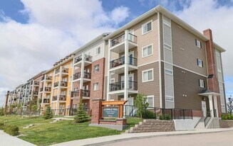 Cobble Hill in Airdrie, AB - Building Photo