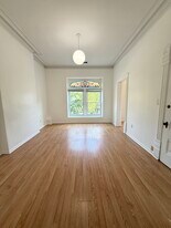 2254 N Clark St, Unit #2 in Chicago, IL - Building Photo