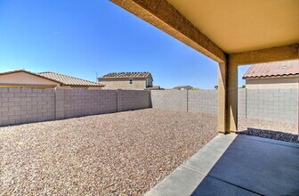 2028 E Velvet Pl in Casa Grande, AZ - Building Photo - Building Photo