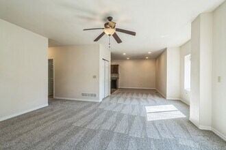 1530 Little Bear Creek Pt, Unit 103 in Colorado Springs, CO - Building Photo - Building Photo