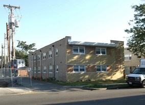 1600-1620 E 75th St in Chicago, IL - Building Photo