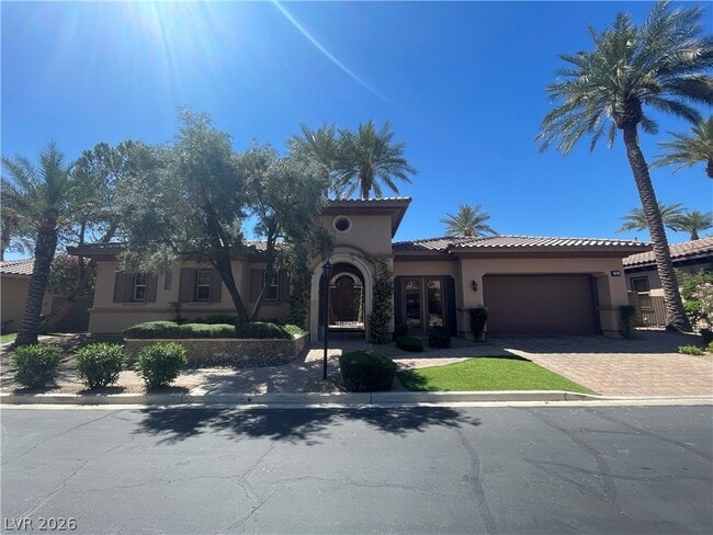 property at 53 Avenida Sorrento