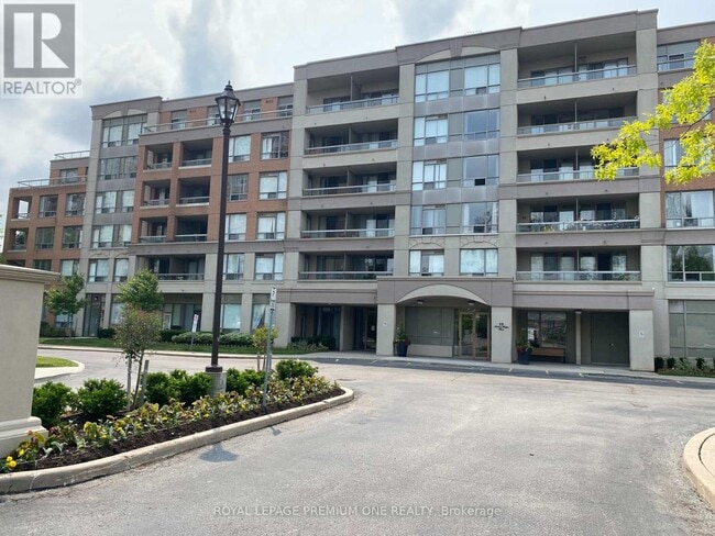property at 19-119 Northern Heights Dr