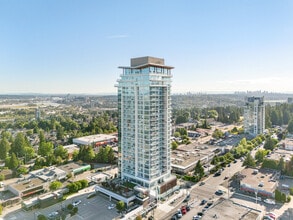 505 Nelson St in Coquitlam, BC - Building Photo - Building Photo
