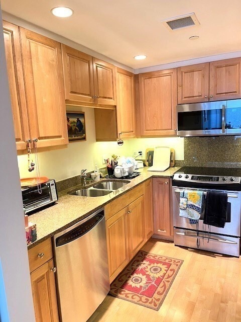 property at 10 Bowdoin St