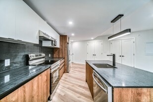 5415-5415 Cogswell St in Halifax, NS - Building Photo