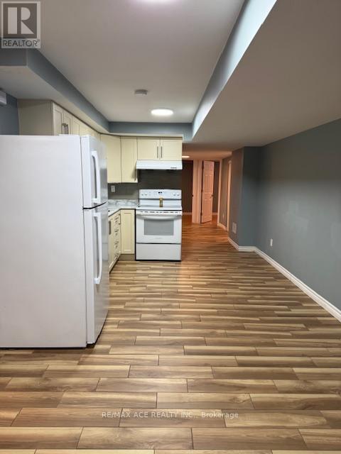 45 Education Rd in Brampton, ON - Building Photo - Building Photo