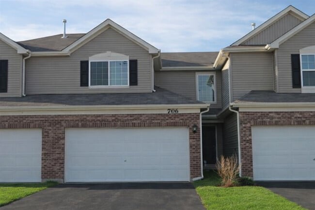 property at 7106 Country Club Hills Dr