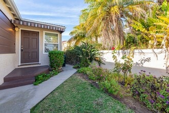 533 S Helberta Ave in Redondo Beach, CA - Building Photo - Building Photo