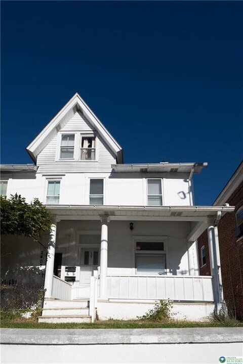 2409 S 5th St in Allentown, PA - Building Photo