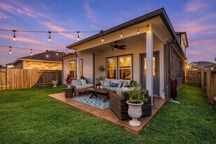 7866 Alset Dr in Magnolia, TX - Building Photo