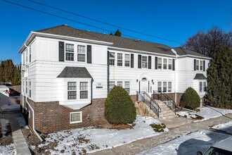 2065 Niles Ave in St. Paul, MN - Building Photo - Building Photo