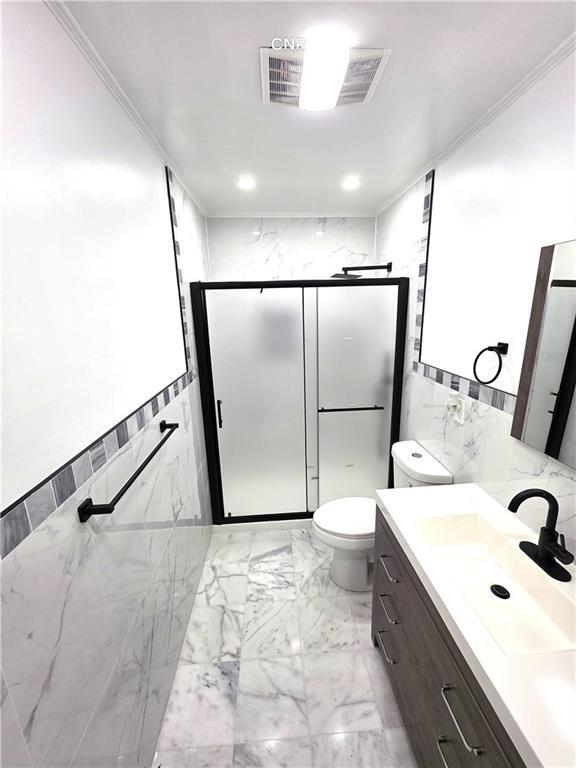 property at 154 Saratoga Ave