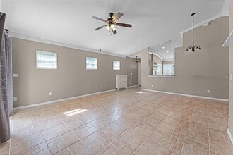 4033 Forest Island Dr in Orlando, FL - Building Photo - Building Photo