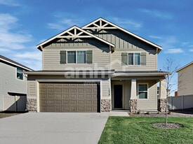 1034 Jillian Ave in Kuna, ID - Building Photo