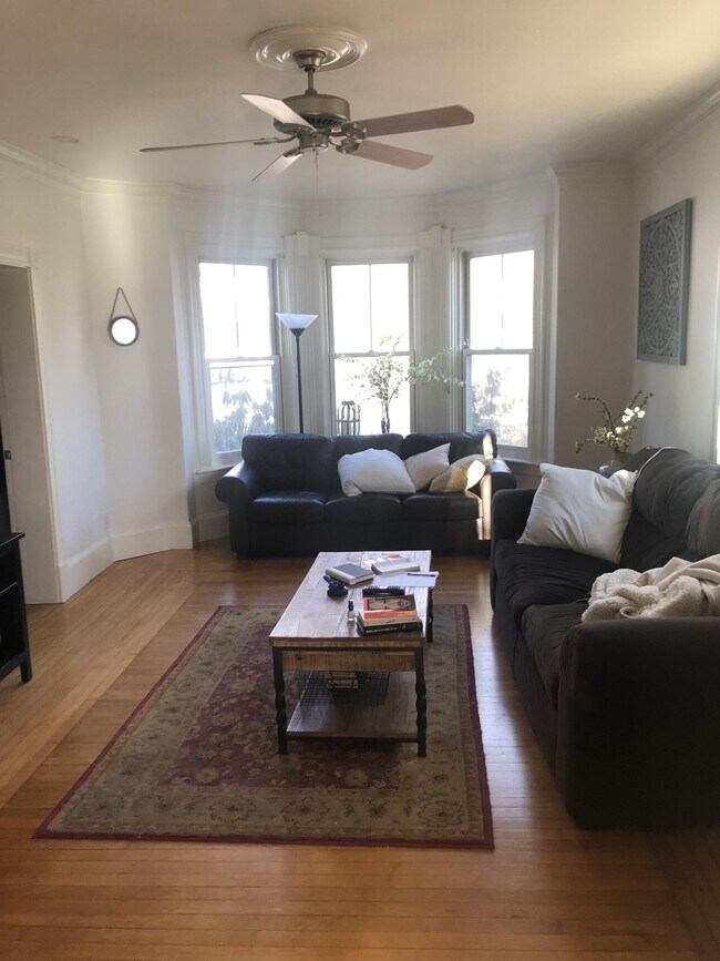 96 W Central St Apartments and Nearby Natick Apartments For Rent