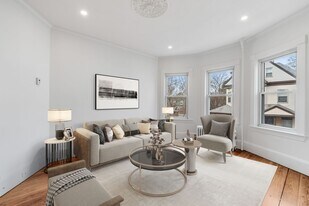 93 Sydney St, Unit 3 in Boston, MA - Building Photo