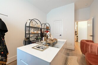 5233 Darling St in Houston, TX - Building Photo - Building Photo