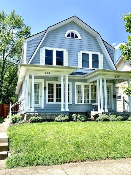 property at 2381 Glenmawr Ave