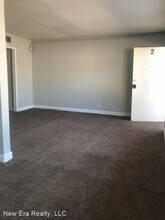 230 W Boston Ave in Las Vegas, NV - Building Photo - Building Photo