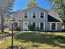 17715 Loring Ln in Spring, TX - Building Photo