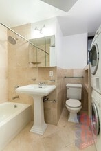 340 E 18th St in New York, NY - Building Photo - Building Photo