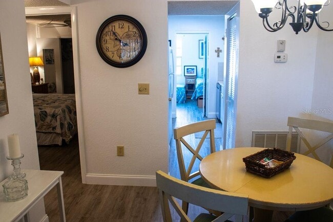 10037 62nd Ter in St. Petersburg, FL - Building Photo - Building Photo