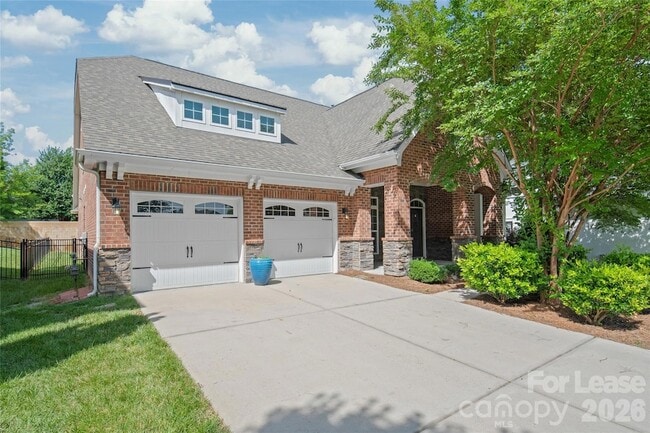 3306 Carmel Rd in Charlotte, NC - Foto de edificio - Building Photo