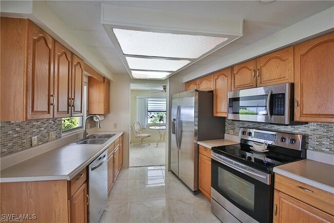 95 Lemans Dr in Naples, FL - Building Photo - Building Photo