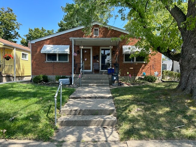 364 Cleveland Ave, Unit 366
