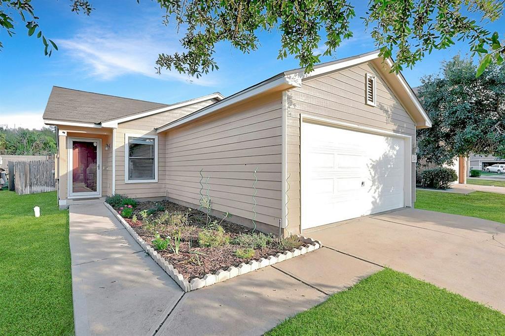 2246 Perkins Pl in Georgetown, TX - Building Photo