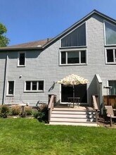 421 Bellevue Ave in Newport, RI - Building Photo - Building Photo