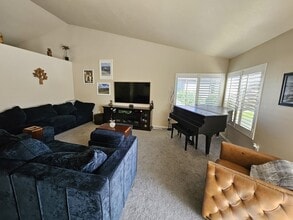 1879 W Colony Pointe Dr in Lehi, UT - Building Photo - Building Photo