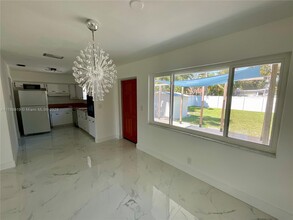 1443 Harding St in Hollywood, FL - Building Photo - Building Photo