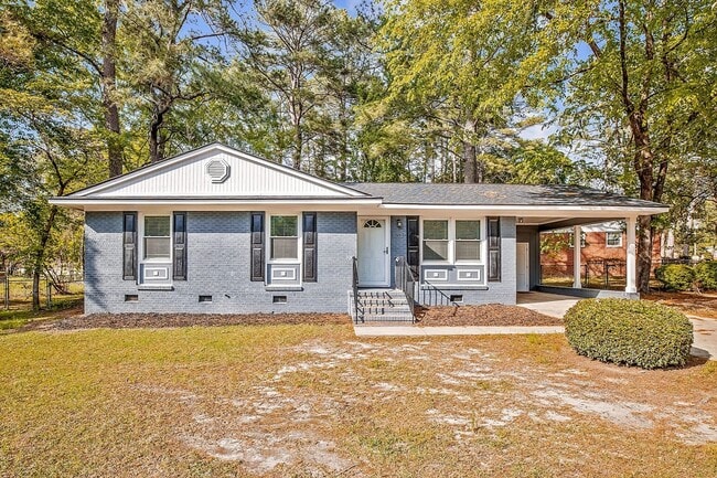 property at 1515 Thelbert Dr