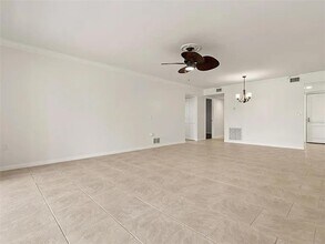 5084 Marsh Field Rd in Sarasota, FL - Building Photo - Building Photo