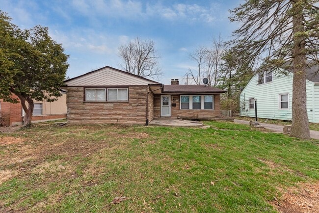 property at 1272 Zettler Rd