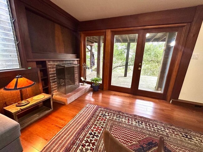 4 Rochdale Way in Berkeley, CA - Building Photo - Building Photo