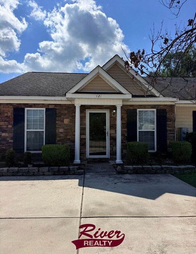property at 421 Metz Dr