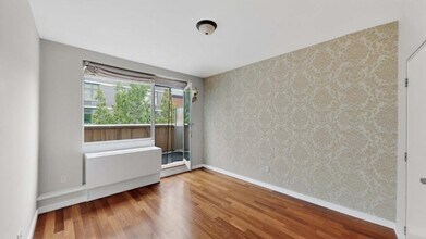2-40-40 51st Ave in Queens, NY - Building Photo - Building Photo