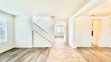 531 Camino Verde in San Marcos, CA - Building Photo - Building Photo