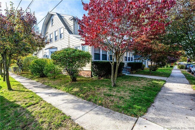 36 Augur St in Hamden, CT - Building Photo - Building Photo