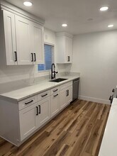 56204 Onaga Trl in Yucca Valley, CA - Foto de edificio - Building Photo