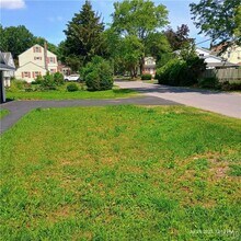 200 Garden City Dr in Syracuse, NY - Building Photo - Building Photo