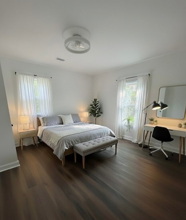 property at 2827 E 5th Ave