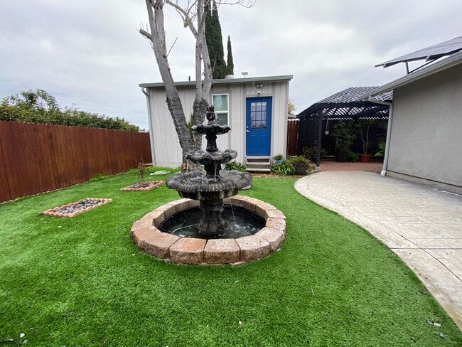 13922 Frame Rd, Unit Casita in Poway, CA - Building Photo - Building Photo