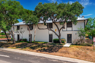 The Row in San Antonio, TX - Foto de edificio - Building Photo